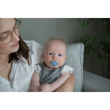 Load image into Gallery viewer, Dr Brown Butterfly Shield Pacifier Prevent Glow In The Dark - Stage 1 (Birth To 6 Months)
