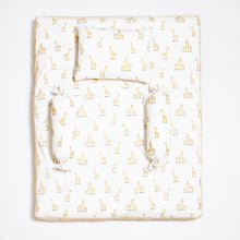 Load image into Gallery viewer, Yellow Giraffe Printed 4 Piece Silk Cotton Bedding Set
