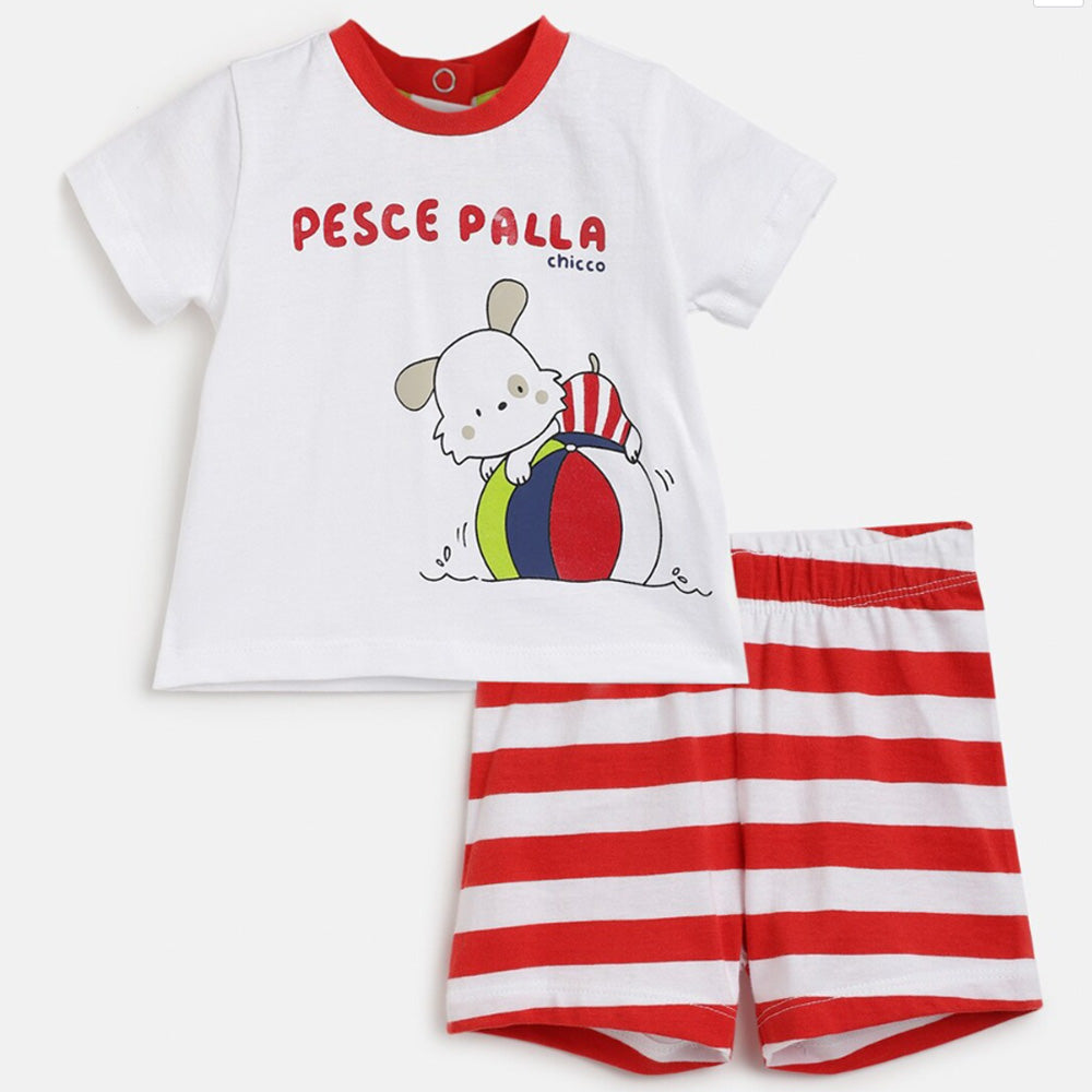 White Short Sleeves T-Shirt With Red Striped Shorts