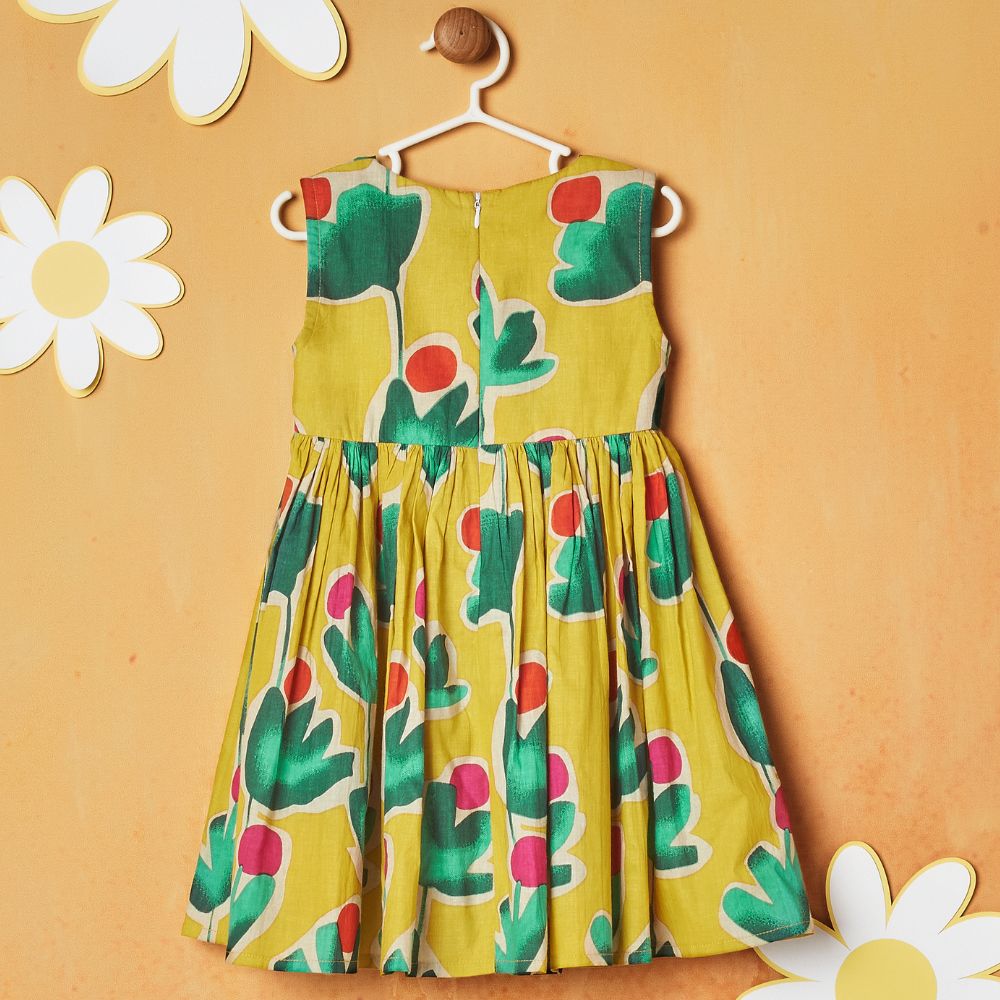 Yellow Floral Printed Sleeveless Dress