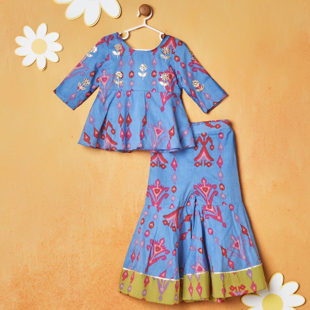 Blue Gotta Flower Peplum Set