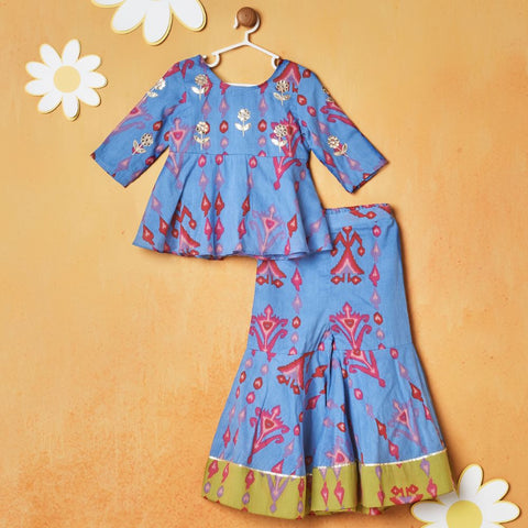 Blue Gotta Flower Peplum Set