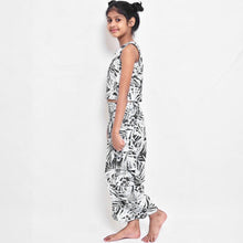 Load image into Gallery viewer, Black Floral Crop Top With Palazzo Pant Co-Ord Set
