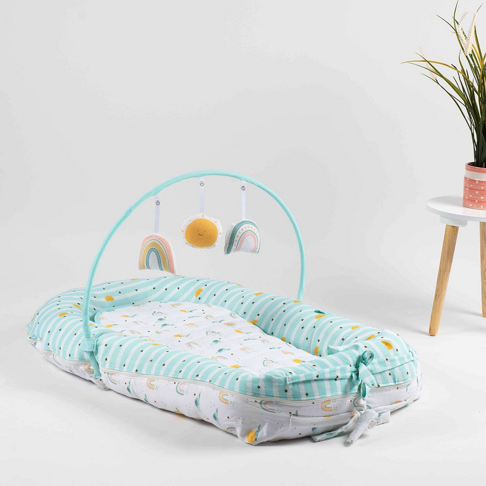 Sea Green Horizon Reversible Baby Nest