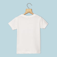 Load image into Gallery viewer, White Independence Day Peinted T-Shirt
