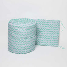 Load image into Gallery viewer, Green Zig Zag Organic Cotton Cot Bumper
