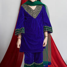 Load image into Gallery viewer, Royal Blue Velvet Kurta With Pant &amp; Dupatta
