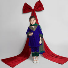 Load image into Gallery viewer, Royal Blue Velvet Kurta With Pant &amp; Dupatta
