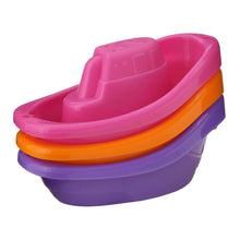 Load image into Gallery viewer, Bath Time Floating Boats- Pack Of 3 (Color May Vary)
