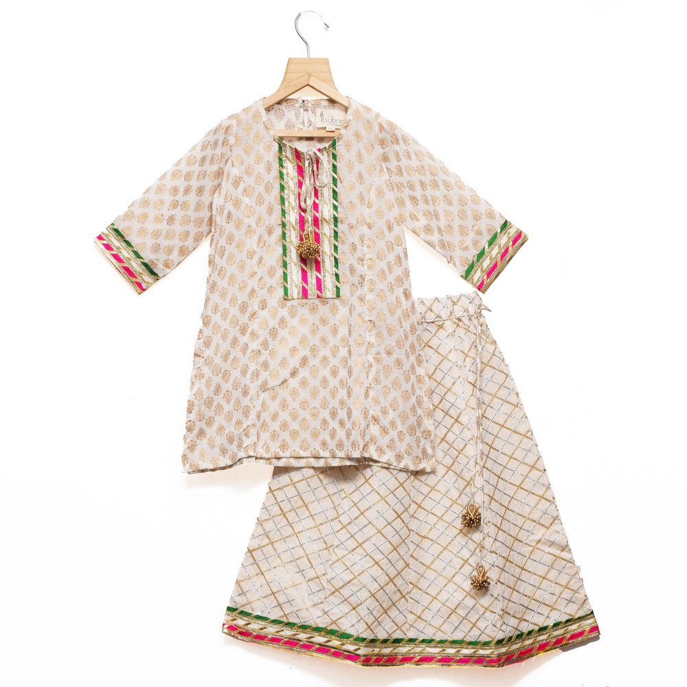 Gota Patti Kurta & Ghagra With Shaded Dupatta
