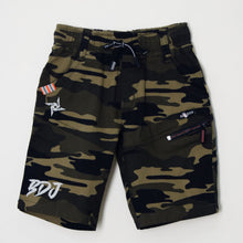 Load image into Gallery viewer, Military Camou Printed Jamaican Shorts
