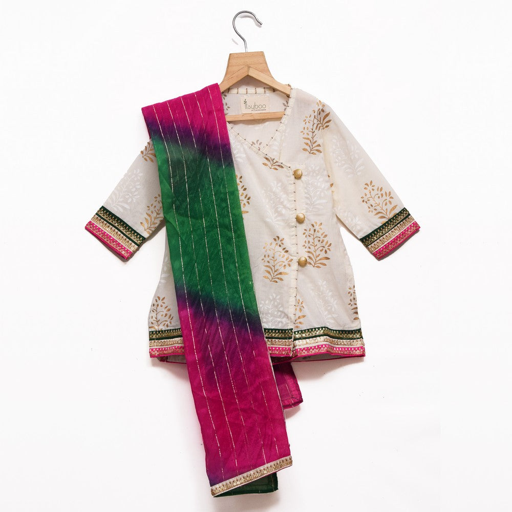 Overlap Placket off-white Kurta & Sharara With Shaded Dupatta