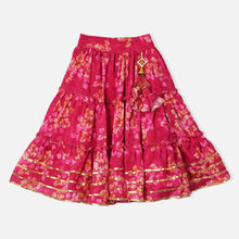 Load image into Gallery viewer, Pink Floral Printed Pin Tucks Choli With Tiered Lehenga &amp; Net Dupatta

