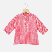 Load image into Gallery viewer, Grey &amp; Red Cotton Striped Kurta With White Pajama
