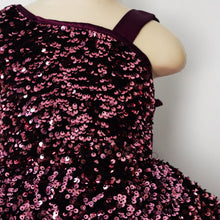 Load image into Gallery viewer, Wine Asymmetrical Neckline Velvet Sequins Party Frock
