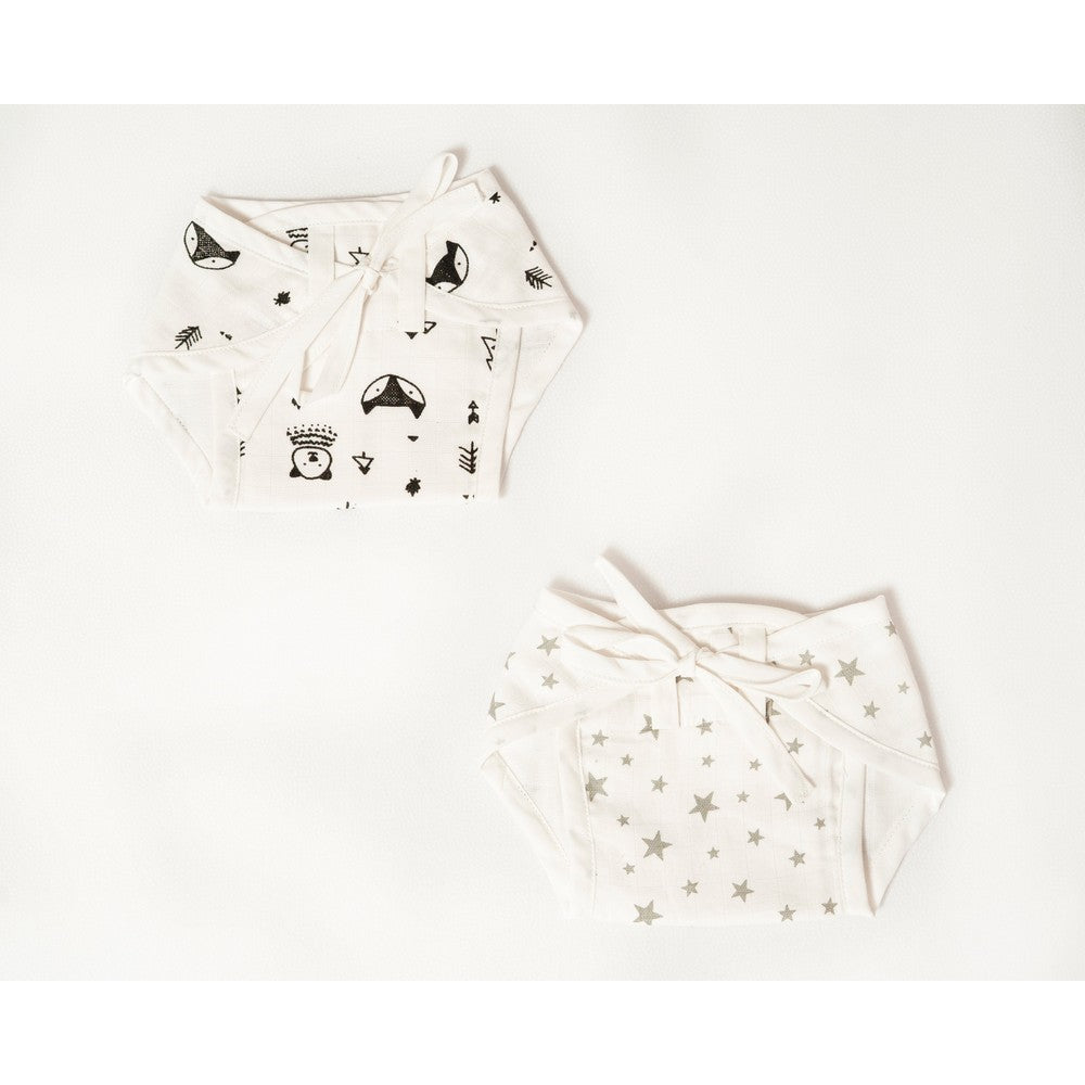 White Stars Printed Nappy Pack Of 2