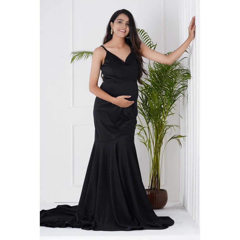 Black Trail Maternity Photoshoot Gown