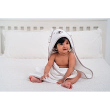 Load image into Gallery viewer, Grey Bear Applique Hooded Towels
