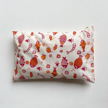 Load image into Gallery viewer, Organic Koi Dohar With Kapok Pillow
