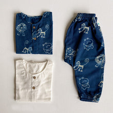 Load image into Gallery viewer, Organic Zoo Print And White Kurta With Zoo Pants
