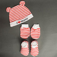 Load image into Gallery viewer, Red I Love Mama Printed Cap, Mitten &amp; Booties Set
